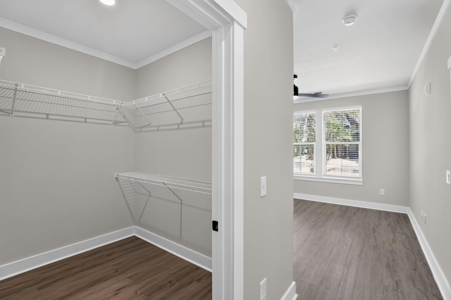 14 201 hills rd 5299