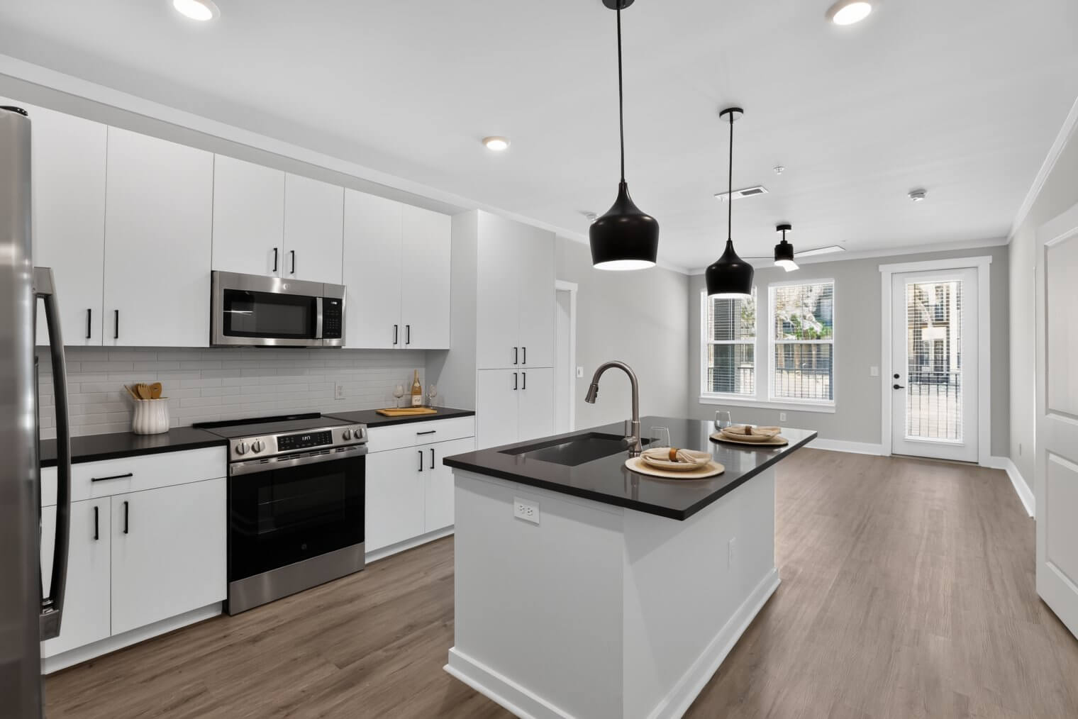 18 201 hills rd 5290